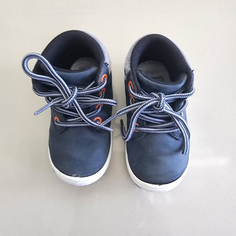 botines azules